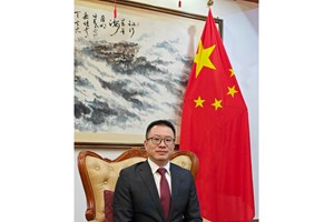 ພ້ອມກັນສ້າງໜຶ່ງແລວໜຶ່ງເສັ້ນທາງ ທີ່ມີຄຸນນະ ພາບສູງ ແລະ ຄູ່ຮ່ວມຊາຕາກໍາລາວ-ຈີນໃຫ້ຈະເລີນຮຸ່ງເຮືອງໃໝ່