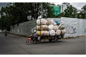 ກຳປູເຈຍ ນຳເຂົ້າຖົງພລາສຕິກຫຼຸດລົງ