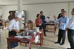 ກະຊວງ ຮສສ ພັດທະນາສີມືແຮງງານ ເພື່ອໃຫ້ຊາວໜຸ່ມໄດ້ຝຶກວິຊາຊີບ  ແລະ ມີວຽກເຮັດງານທຳ