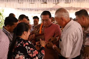 ຄໍາມ່ວນ ຈັດງານສະເຫຼີມສະຫຼອງປີໃໝ່ລາວ