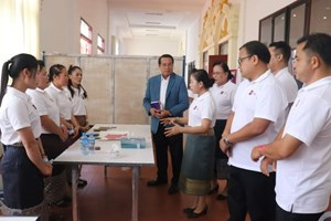 ຄໍາມ່ວນ ຈັດງານສະເຫຼີມສະຫຼອງວັນເດັກຍິງສາກົນ