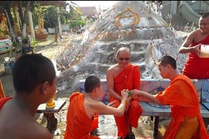 ບຸນປີໃໝ່ລາວ” ວັດທະນະທຳລາວທີ່ງົດງາມລືຊື່