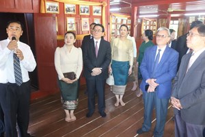 ເມືອງໂຂງ ຫຼອງວັນເກີດປະທານຄຳໄຕ ສີພັນດອນ ຄົບຮອບ 100 ປີ