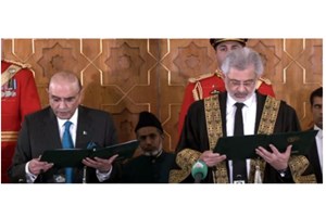 ທ່ານ ອາຊິຟ ອາລີ ຊາດາຣີ ສາບານຕົນຂຶ້ນຮັບຕຳແໜ່ງປະທານາທິບໍດີປາກິດສະຖານ