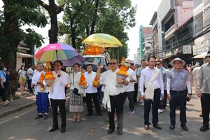 ນວ ຈັດຂະບວນແຫ່ພະພຸດທະຮູບຄູ່ບ້ານຄູ່ເມືອງໃນໂອກາດປີໃໝ່ລາວ ພ.ສ 2567