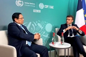 ນາຍົກ ຫວຽດນາມ ພົບປະ ບັນດາການນຳນອກກອງປະຊຸມສຸດຍອດການກະທຳດິນຟ້າອາກາດໂລກ