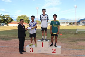 ແຂ່ງຂັນກິລາແລ່ນ-ລານ ແລະ ເປຕັງຊີງຂັນທ່ານຫົວໜ້າພະແນກ ສກຂ ແຂວງຄໍາມ່ວນ