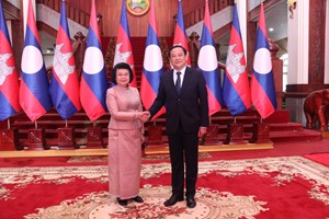 ນາຍົກ ຕ້ອນຮັບປະທານສະພາແຫ່ງຊາດ ກຳປູເຈຍ ເຂົ້າຢ້ຽມພົບປະ