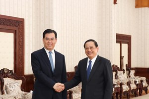 ທ່ານນາຍົກຕ້ອນຮັບການເຂົ້າຢ້ຽມຂໍ່ານັບຂອງຄະນະຜູ້ແທນສປຈີນ