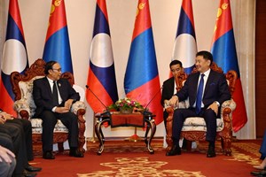 ປະທານສະມາຄົມມິດຕະພາບ ລາວ-ມົງໂກລີ ເຂົ້າຢ້ຽມຂໍ່ານັບ ປະທານາທິບໍດີ ມົງໂກລີ 