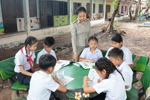 ສົ່ງເສີມຄວາມຮູ້ - ຄວາມສໍາຄັນຂອງການຮັກສາປຶ້ມແບບຮຽນ