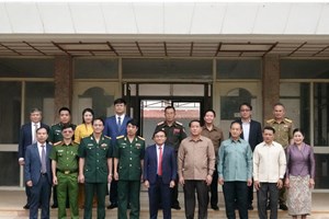 ແຂວງເຫງະອານອວຍພອນແຂວງຊຽງຂວາງເ ນື່ອງໃນໂອກາດປີໃໝ່ລາວ