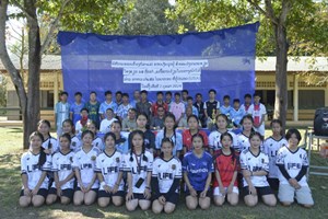 ທ່ານ ຄໍາແສນ ໄວຍາກອນ ຊ່ວຍເຫຼືອໂຮງຮຽນ ຢູ່ເມືອງທຸລະຄົມ