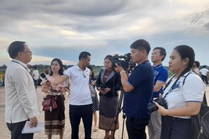 ບໍ່ອະນຸຍາດໃຫ້ນຳໃຊ້ເຄື່ອງສຽງຂະໜາດໃຫຍ່ໃນງານບຸນຊ່ວງເຮືອທ່າວັດຈັນ