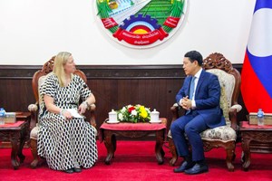 ຮອງນາຍົກລັດຖະມົນຕີພົບປະກັບ ກໍາມາທິການຮ່ວມມືສາກົນ ອີຢູ