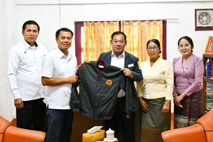 ຮອງຫົວໜ້າ ຄອສພ ຢ້ຽມຢາມ ແລະ ຊຸກວຽກງານ ຄອສຂ ວຽງຈັນ