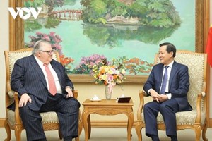 ຮອງນາຍົກລັດຖະມົນຕີ ຫວຽດນາມ ຕ້ອນຮັບຜູ້ອຳນວຍການໃຫຍ່ທະນາຄານເພື່ອການຊຳລະສາກົນ