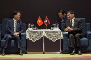 ສະຫາຍ ທອງລຸນ ສີສຸລິດ ພົບປະກັບ ສະຫາຍ ຫວໍ ວັນເຖືອງ 