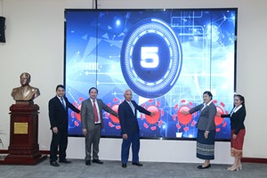 ເປີດວາລະສານອາລຸນໃໝ່ເອເລັກໂຕຣນິກຢ່າງເປັນທາງການ