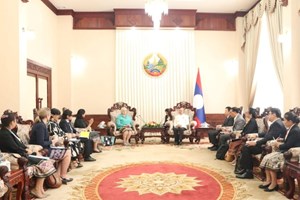 ທ່ານຮອງນາຍົກຕ້ອນຮັບເອກອັກຄະລັດຖະທູດສະຫະພາບເອີຣົບ ປະຈໍາ ສປປ ລາວ