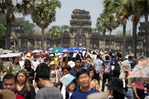 ອັງກໍວັດ ຕ້ອນຮັບນັກທ່ອງທ່ຽວຕ່າງປະເທດເກືອບ 5,4 ແສນຄົນ