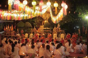 ທ່ຽວຊົມ ຂະນົບທຳນຽມ ຮີດຄອງປະເພນີ ບຸນອອກພັນສາປະວໍລະນາ ທີ່ວັດສີເມືອງ