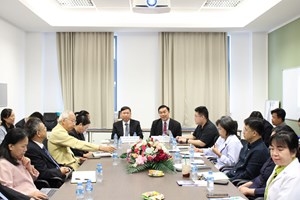 ສອງໂຮງໝໍແລກປ່ຽນທາງດ້ານວິຊາການກ່ຽວກັບພະຍາດເລືອດຈາງ