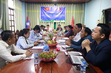 ອັດຕະປື - ກວາງຫງາຍ ແລກປ່ຽນບົດຮຽນ ດ້ານກະສິກຳ