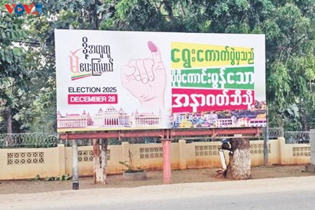 ມຽນມາ ກະກຽມການເລືອກຕັ້ງປະທານາທິບໍດີໃນທ້າຍເດືອນມີນາ