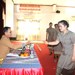 ຄູສອນ ແລະ ພະນັກງານ 6 ເມືອງໄຊຍະບູລີ ຮັບໃບຢັ້ງຢືນການຝຶກອົບຮົມຄອມພິວເຕີຂັ້ນພື້ນຖານ