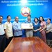 ກົງສູນໃຫຍ່ ສສ ຫວຽດນາມ ປະຈຳພາກເໜືອ ມອບເຄື່ອງໃຫ້ແນວລາວສ້າງຊາດແຂວງຫຼວງພະບາງ