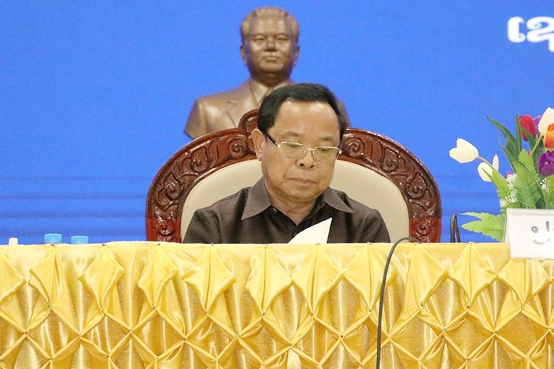 ປະທານຄະນະກວດກາສູນກາງພັກ ພົບ​ປະ​ໂອ້​ລົມ​ພະ​ນັກ​ງານຫຼັກ​ແຫຼ່ງແຂວງເຊກອງ