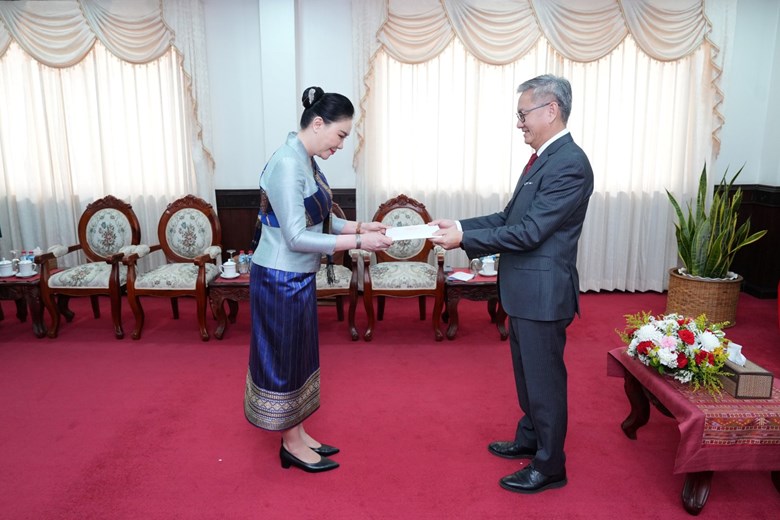 ແຕ່ງຕັ້ງກົງສຸນໃຫຍ່ ແຫ່ງ ສປປ ລາວ ປະຈຳ ສສ ຫວຽດນາມ ທີ່ ນະຄອນດານັງ