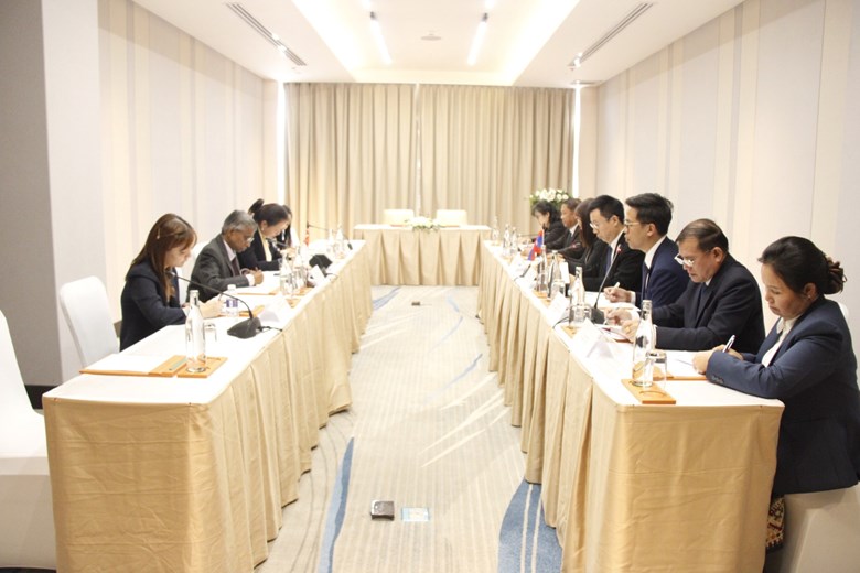 ອົງການກາແດງລາວ - ສິງກະໂປ ຮັດແໜ້ນການພົວພັນຮ່ວມມື