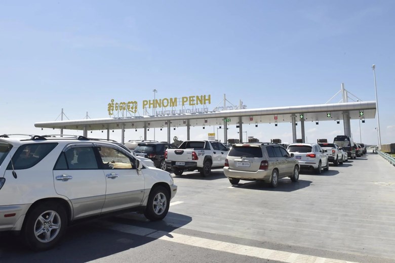 ລາຄານ້ຳມັນ ໃນກຳປູເຈຍຍັງສືບຕໍ່ເພີ່ມຂຶ້ນ