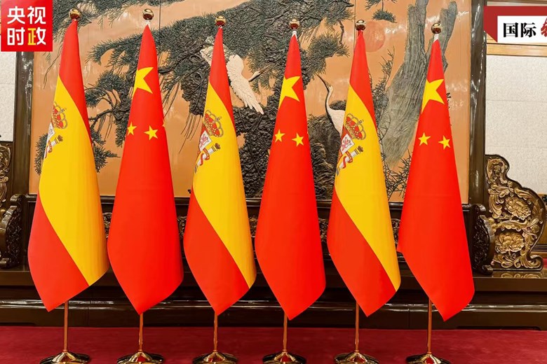 ​ໃນ 4 ປີ ນາ​ຍົກລັດ​ຖະ​ມົນ​ຕີ​ແອັດ​ສະ​ປາຍ ​ເດີນ​ທາງ​ມາ​ຢ້ຽມ​ຢາມ​ຈີນເຖິງ 4 ​ຄັ້ງ​