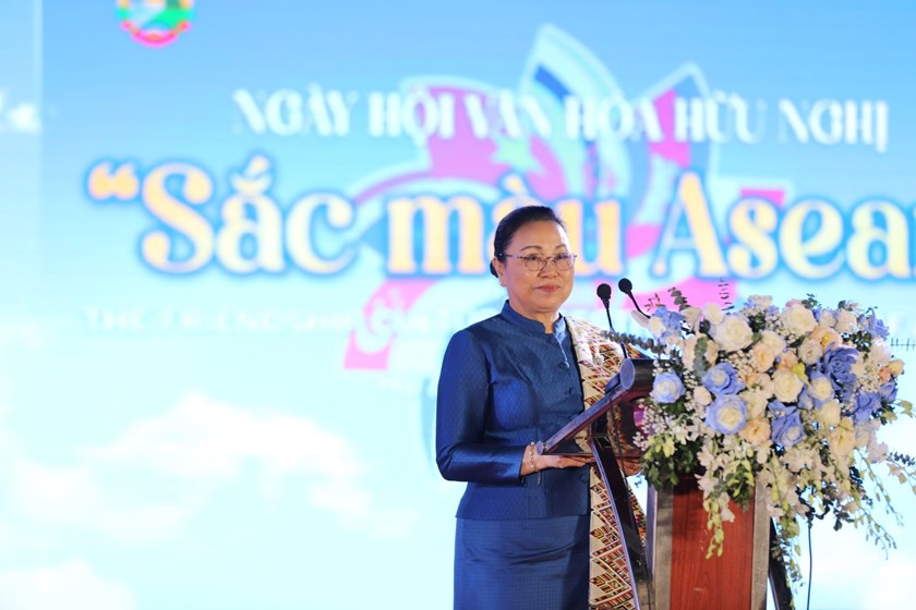 ການ​ຫັນ​ເປັນ​ດີ​ຈີ​ຕອນຈະເພີ່ມທະວີການເຊື່ອມຈອດໃນອາຊຽນ 