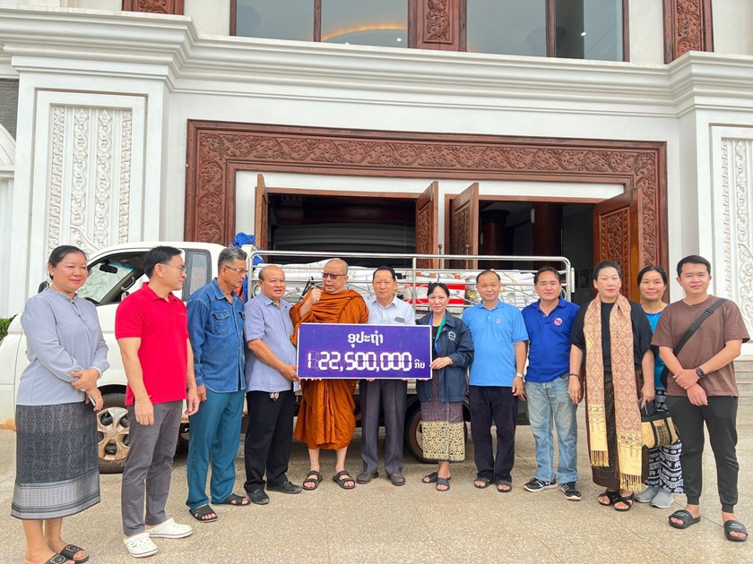 ສນຊ ປະກອບສ່ວນວັດຖຸ-ປັດໄຈຕ້ານນໍ້າຖ້ວມຢູ່ນະຄອນຫຼວງວຽງຈັນ
