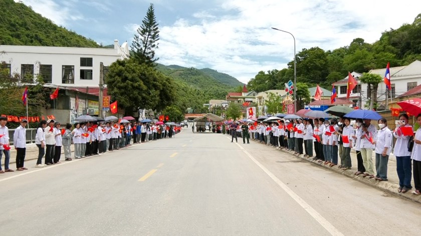 ຄະນະປະຕິບັດງານພິເສດ 4 ແຂວງ ນໍາສົ່ງຮ່າງອັດຖິທະຫານອາສາສະໝັກ ແລະ ຊ່ຽວຊານຫວຽດນາມ ກັບສູ່ປະເທດຂອງຕົນ