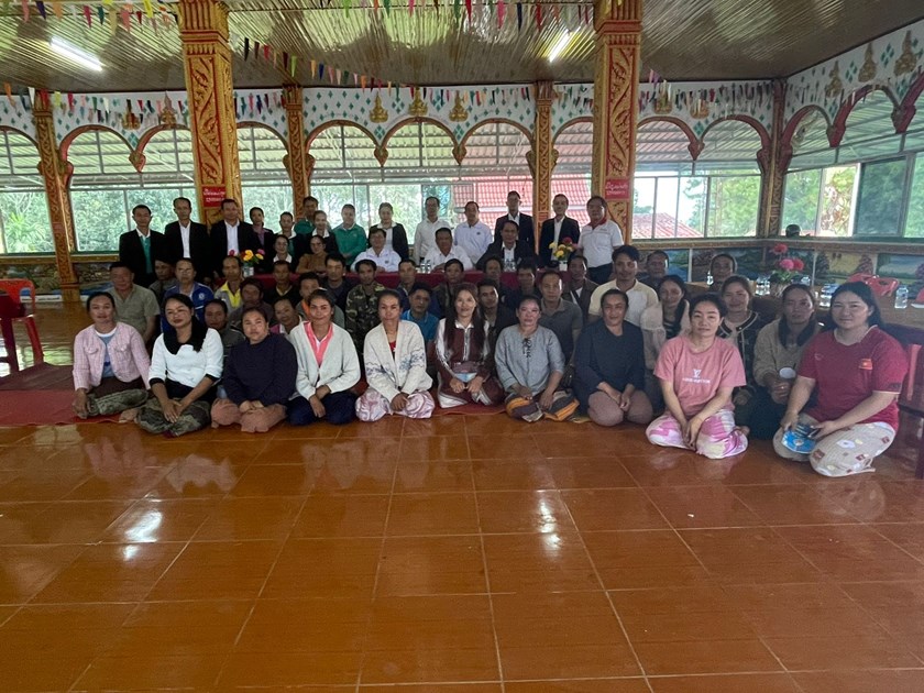 ຄະນະນຳທະນາຄານນະໂຍບາຍ ເຄື່ອນໄຫວຢູ່ປາກຊ່ອງ