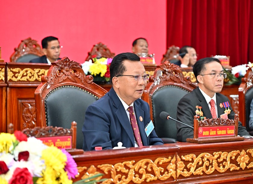 ສະຫາຍ ພົນເອກ ຈັນສະໝອນ ຈັນຍາລາດ ໂອ້ລົມຕໍ່ກອງປະຊຸມໃຫຍ່ຜູ້ແທນອົງຄະນະພັກ ແຂວງສາລະວັນ ຄັ້ງທີ X