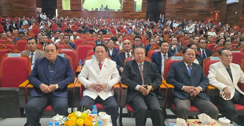 ສະຫວັນນະເຂດ ໂຮມຊຸມນຸມສະຫຼອງສ້າງຕັ້ງແນວລາວສ້າງຊາດ ຄົບຮອບ 75 ປີ