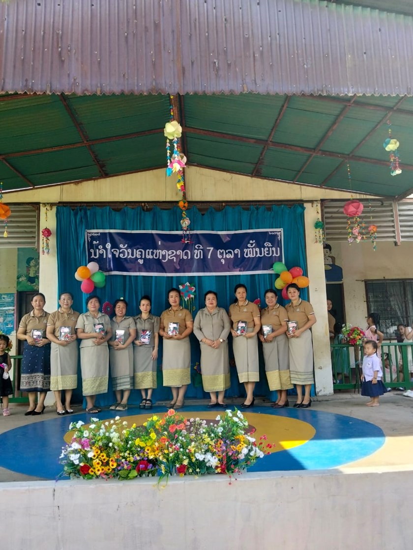 ອະນຸບານກະຊວງ ສທ ສະຫຼອງວັນຄູແຫ່ງຊາດ ຄົບຮອບ 31 ປີ