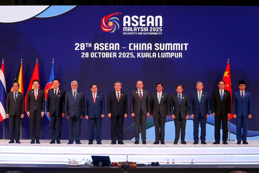 ນາຍົກເຂົ້າຮ່ວມກອງປະຊຸມສຸດຍອດທີ່ກ່ຽວຂ້ອງ ແລະ ປິດກອງປະຊຸມສຸດຍອດອາຊຽນ ຄັ້ງທີ 47