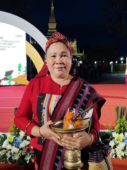 ຮ່ວມກັນອະນຸລັກວັດທະນະທຳອັນດີງາມ ໃນງານບຸນພະທາດຫຼວງວຽງຈັນ