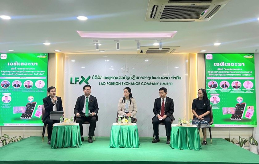 ສະເຫຼີມສະຫຼອງວັນສ້າງຕັ້ງບໍລິສັດຕະຫຼາດແລກປ່ຽນເງິນຕາຕ່າງປະເທດ  ຄົບຮອບ 1 ປີ