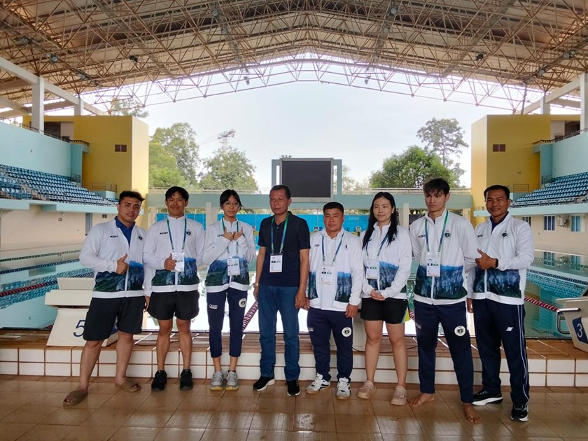 ຄໍາມ່ວນ ຍາດໄດ້ 2 ຫຼຽນຄໍາ ຈາກກິລາລອຍນໍ້າ