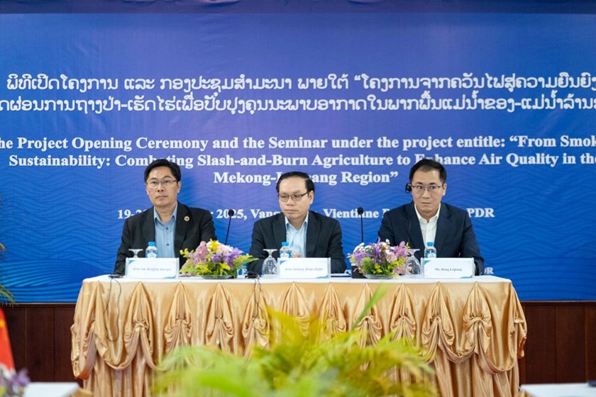 ກອງປະຊຸມສຳມະນາ “ໂຄງການຈາກຄວັນໄຟສູ່ຄວາມຍືນຍົງ:ຫຼຸດຜ່ອນການຖາງປ່າ-ເຮັດໄຮ່ ເພື່ອປັບປຸງຄຸນນະພາບອາກາດໃນພາກພື້ນແມ່ນໍ້າຂອງ-ແມ່ນ້ຳລ້ານຊ້າງ”