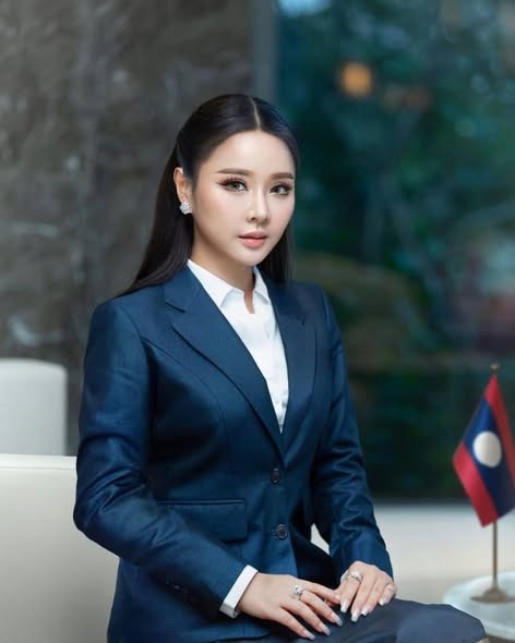 50 ປີ ພາຍໃຕ້ການນໍາພາທີ່ຖືກຕ້ອງຂອງພັກ ເຮັດໃຫ້ແມ່ຍິງລາວມີບົດບາດ ແລະ ຜົນງານທີ່ເດັ່ນຂຶ້ນໃນສັງຄົມ.