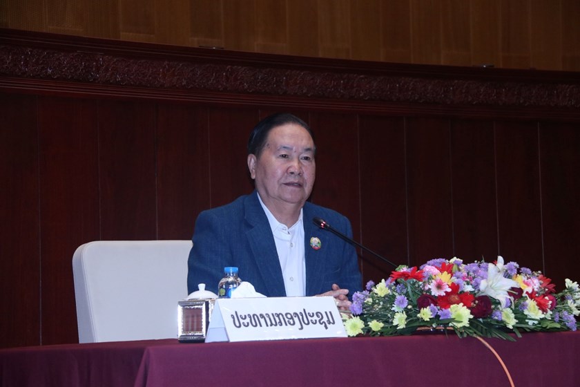 ຝຶກອົບຮົມໃຫ້ພະນັກງານຫຼັກແຫຼ່ງອ້ອມຂ້າງສູນກາງ ເພື່ອຮັບໃຊ້ການເລືອກຕັ້ງ